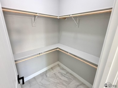 Brand-new, custom touches--golf-course lifestyle under $300K! on The Links At Coyote Wash in Arizona - for sale on GolfHomes.com, golf home, golf lot