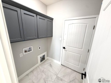 Brand-new, custom touches--golf-course lifestyle under $300K! on The Links At Coyote Wash in Arizona - for sale on GolfHomes.com, golf home, golf lot