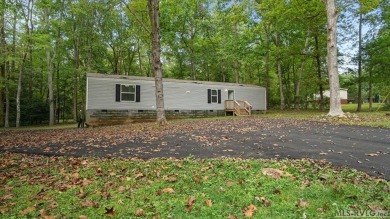 Brand New, Fully Furnished 2 Bedroom, 2 Bath Home.Move right in on Tanglewood Shores Golf Club in Virginia - for sale on GolfHomes.com, golf home, golf lot