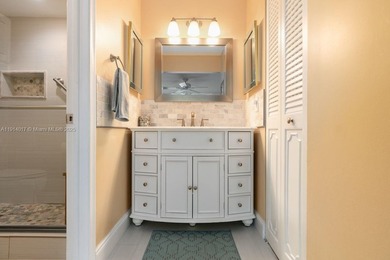 Just Listed!! Top Floor, Corner Unit, spacious and open with on Sunrise Lakes Phase III in Florida - for sale on GolfHomes.com, golf home, golf lot