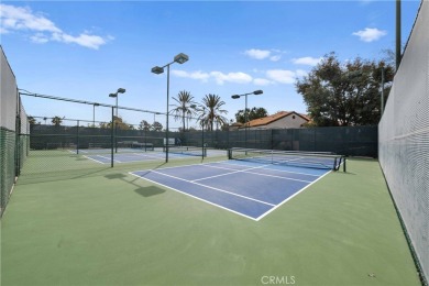 Welcome home to 40376 Via Estrada, located in Murrieta's premier on California Oaks Golf Course in California - for sale on GolfHomes.com, golf home, golf lot