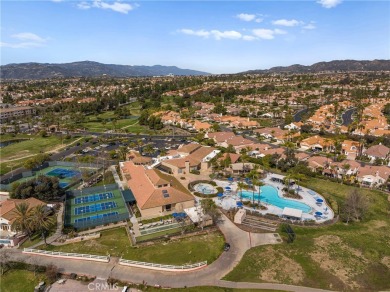 Welcome home to 40376 Via Estrada, located in Murrieta's premier on California Oaks Golf Course in California - for sale on GolfHomes.com, golf home, golf lot