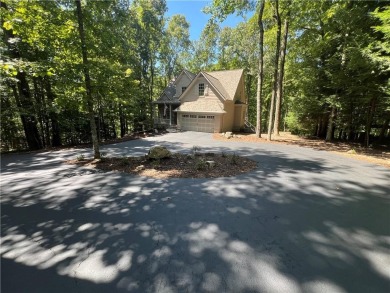 Immaculate 5-bedroom, 3.5-bath home in Big Canoe, Atlanta's on Big Canoe Golf Club - Cherokee in Georgia - for sale on GolfHomes.com, golf home, golf lot