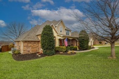 Brand NEW Carpet, NEW EXTERIOR PAINT, 2 year old Roof, BRAND NEW on The Golf Club At Crown Valley in Texas - for sale on GolfHomes.com, golf home, golf lot