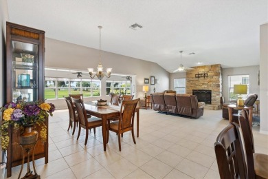 MINUTES TO SUMTER LANDING!! Welcome to this spacious 3-bedroom on The Links of Spruce Creek in Florida - for sale on GolfHomes.com, golf home, golf lot