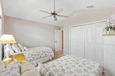 MINUTES TO SUMTER LANDING!! Welcome to this spacious 3-bedroom on The Links of Spruce Creek in Florida - for sale on GolfHomes.com, golf home, golf lot