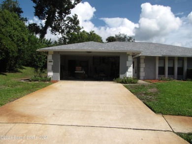 Move in ready pool home at the end of a cul de sac for less on La Cita Country Club in Florida - for sale on GolfHomes.com, golf home, golf lot