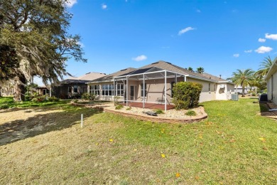 MINUTES TO SUMTER LANDING!! Welcome to this spacious 3-bedroom on The Links of Spruce Creek in Florida - for sale on GolfHomes.com, golf home, golf lot