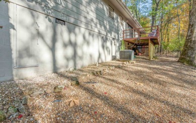 Move in ready home situated amidst the trees! This tranquil home on DeSoto Golf Course in Arkansas - for sale on GolfHomes.com, golf home, golf lot