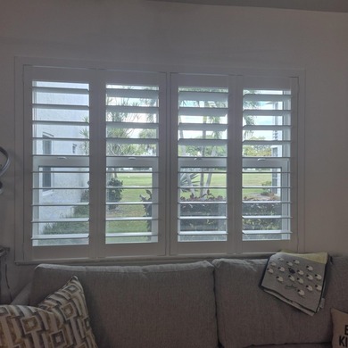 Must see this TOTALLY RENOVATED 1/1.5 first-floor condo close to on Kings Point Golf -Flanders Way in Florida - for sale on GolfHomes.com, golf home, golf lot