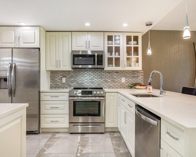 Gorgeous renovated 2 bed, 2 bath condo in all-ages Palm Aire on  in Florida - for sale on GolfHomes.com, golf home, golf lot