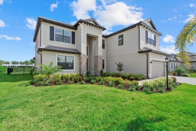 Under contract-accepting backup offers. PRIME LOCATION, HIGHLY on Lakewood National Golf Club in Florida - for sale on GolfHomes.com, golf home, golf lot