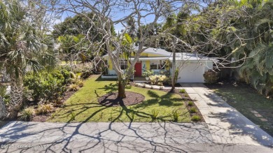 Welcome to your laid-back slice of coastal paradise, nestled on Spessard Holland Golf Course in Florida - for sale on GolfHomes.com, golf home, golf lot