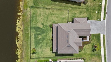 Under contract-accepting backup offers. PRIME LOCATION, HIGHLY on Lakewood National Golf Club in Florida - for sale on GolfHomes.com, golf home, golf lot