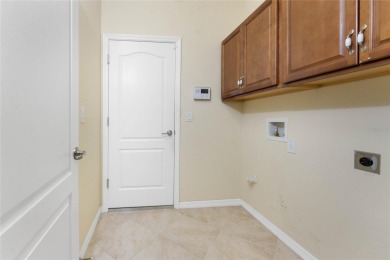 THIS HOME OFFERS AN IDEAL BLEND OF MODERN COMFORT AND ELEGANT on Heron Creek Golf and Country Club in Florida - for sale on GolfHomes.com, golf home, golf lot