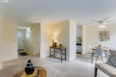 Welcome to this well-maintained single-level duplex, offering an on  in Oregon - for sale on GolfHomes.com, golf home, golf lot