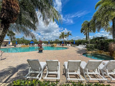 SNOWBIRD, RETIREE, EMPTY NESTER?  HERE'S YOUR PERFECT PERCH! on Heron Creek Golf and Country Club in Florida - for sale on GolfHomes.com, golf home, golf lot