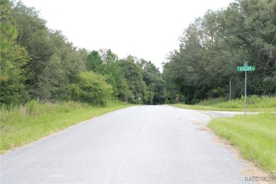 Nice building lot located in the booming area of Citrus Springs on Citrus Springs Country Club in Florida - for sale on GolfHomes.com, golf home, golf lot