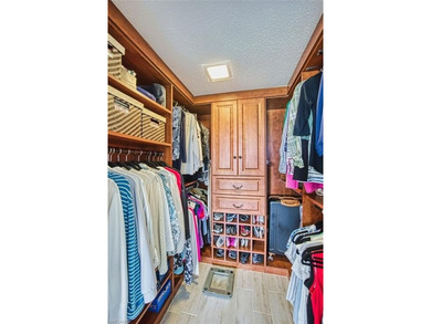 Welcome to Paradise in Seven Lakes Golf & Tennis Community! This on Seven Lakes Golf and Tennis Community in Florida - for sale on GolfHomes.com, golf home, golf lot