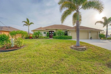 Allow the comforting ambiance of this 2019 Porter Construction on Pinemoor West Golf Club in Florida - for sale on GolfHomes.com, golf home, golf lot
