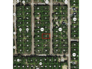 Nice building lot wiith new construction in the area and located on Citrus Springs Country Club in Florida - for sale on GolfHomes.com, golf home, golf lot