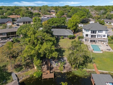 Under contract-accepting backup offers. Welcome to 7540 Lake on Orange Tree Golf Club in Florida - for sale on GolfHomes.com, golf home, golf lot