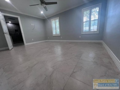 STUNNING 5 bedroom, 4.5 bath open concept with a kitchen that on Harlingen Country Club in Texas - for sale on GolfHomes.com, golf home, golf lot