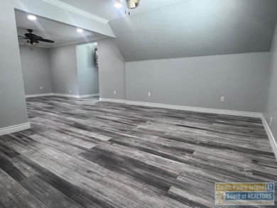 STUNNING 5 bedroom, 4.5 bath open concept with a kitchen that on Harlingen Country Club in Texas - for sale on GolfHomes.com, golf home, golf lot