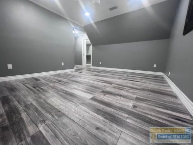 STUNNING 5 bedroom, 4.5 bath open concept with a kitchen that on Harlingen Country Club in Texas - for sale on GolfHomes.com, golf home, golf lot