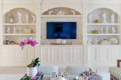 With individual pool cabanas, beachside towel service, tennis on Palm Beach Par-3 Golf Course in Florida - for sale on GolfHomes.com, golf home, golf lot