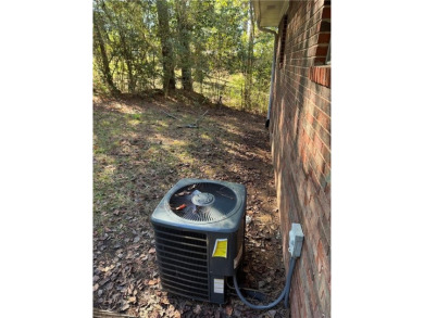 Welcome Home to 2903 Vogue Drive! This charming 3 bedroom, 1.5 on West Pines Golf Club in Georgia - for sale on GolfHomes.com, golf home, golf lot