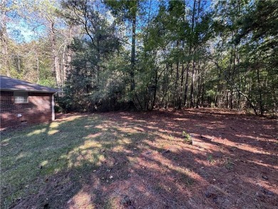 Welcome Home to 2903 Vogue Drive! This charming 3 bedroom, 1.5 on West Pines Golf Club in Georgia - for sale on GolfHomes.com, golf home, golf lot