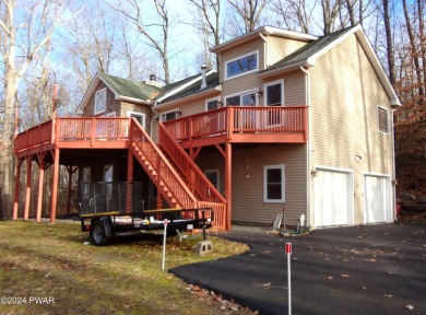GORGEOUS CUSTOM BUILT TANGLWOOD LAKES HOME AT BEAUTIFUL LAKE on Paupack Hills Golf and Country Club in Pennsylvania - for sale on GolfHomes.com, golf home, golf lot