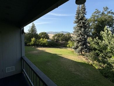 BEAUTIFUL LIGHT AND BRIGHT END UNIT with views of the golf on Oak Knoll Golf Course in Oregon - for sale on GolfHomes.com, golf home, golf lot