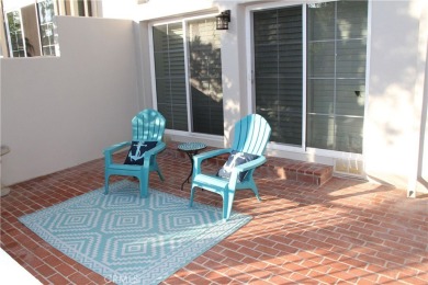 Condo in SeaCliff on the Greens - Incredible Location on SeaCliff Country Club in California - for sale on GolfHomes.com, golf home, golf lot