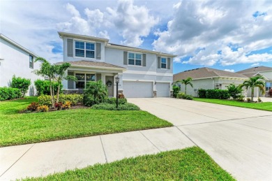 Stunning Luxury Home in Star Farms at Lakewood Ranch. Welcome to on Esplanade Golf and Country at Lakewood Ranch in Florida - for sale on GolfHomes.com, golf home, golf lot