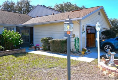 MOVE-IN_READY, FULLY FURNISHED, immaculate villa - even comes on Point O Woods Golf Club in Florida - for sale on GolfHomes.com, golf home, golf lot