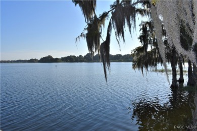 MOVE-IN_READY, FULLY FURNISHED, immaculate villa - even comes on Point O Woods Golf Club in Florida - for sale on GolfHomes.com, golf home, golf lot