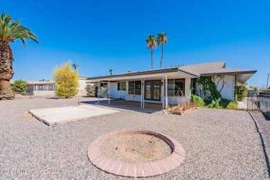 Beautiful single-family home on a golf course lot in the highly on Sun City Country Club in Arizona - for sale on GolfHomes.com, golf home, golf lot