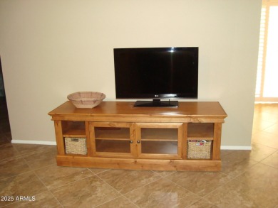 Enjoy the best of relaxed retirement living in this lightly on Grandview Golf Course in Arizona - for sale on GolfHomes.com, golf home, golf lot