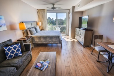 Welcome to the stunning Elation 5th-floor studio, where comfort on Sandestin Golf and Beach Resort - Raven in Florida - for sale on GolfHomes.com, golf home, golf lot