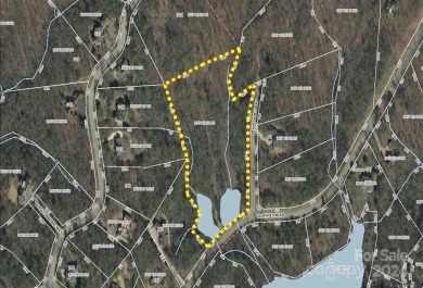 Nearly 5 acre parcel with two ponds, lush foliage and abundant on The Cliffs Valley Golf Course in South Carolina - for sale on GolfHomes.com, golf home, golf lot