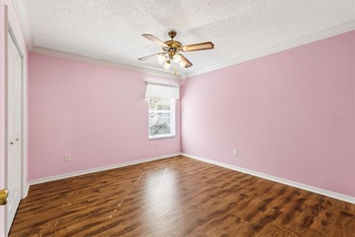 BOND PAID!  New Roof 2020.  New Water Heater 2023. LOCATION! on The Links of Spruce Creek in Florida - for sale on GolfHomes.com, golf home, golf lot