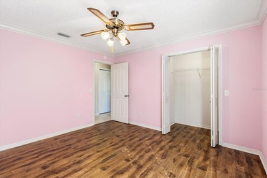 BOND PAID!  New Roof 2020.  New Water Heater 2023. LOCATION! on The Links of Spruce Creek in Florida - for sale on GolfHomes.com, golf home, golf lot