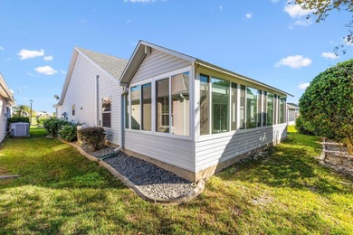 BOND PAID!  New Roof 2020.  New Water Heater 2023. LOCATION! on The Links of Spruce Creek in Florida - for sale on GolfHomes.com, golf home, golf lot