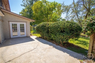 Newly Reduced Price! Renovated 3 bedroom 3 bath townhome that on La Vida Country Club in Georgia - for sale on GolfHomes.com, golf home, golf lot