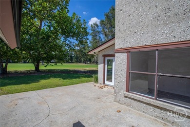 Newly reduced Price! Beautifully newly completely renovated 3 on La Vida Country Club in Georgia - for sale on GolfHomes.com, golf home, golf lot