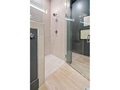 MAIN LEVEL LIVING AT PRIMROSE AT EVERLEE -- HOOVER'S HOTTEST 55+ on Riverchase Country Club in Alabama - for sale on GolfHomes.com, golf home, golf lot