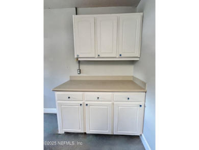 This updated 1-story, 3 bdrm/2 bath duplex home is located in on Halifax Plantation Golf Club in Florida - for sale on GolfHomes.com, golf home, golf lot