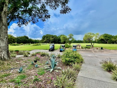 This updated 1-story, 3 bdrm/2 bath duplex home is located in on Halifax Plantation Golf Club in Florida - for sale on GolfHomes.com, golf home, golf lot